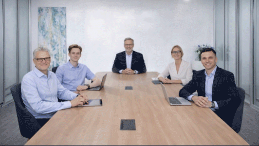 Multimodal Gallery with PIP layout for VIISAN smart meeting room display
